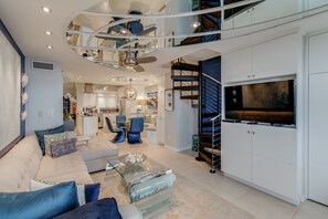 Smart-TV, videospill, DVD-spiller og bøker