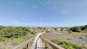 Miscellaneous - Rare 270° Oceanfront Corner Unit Top Floor– Direct Beach Access + Pools (Tybee Island)