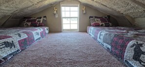 1 bedroom, travel crib, free WiFi, bed sheets