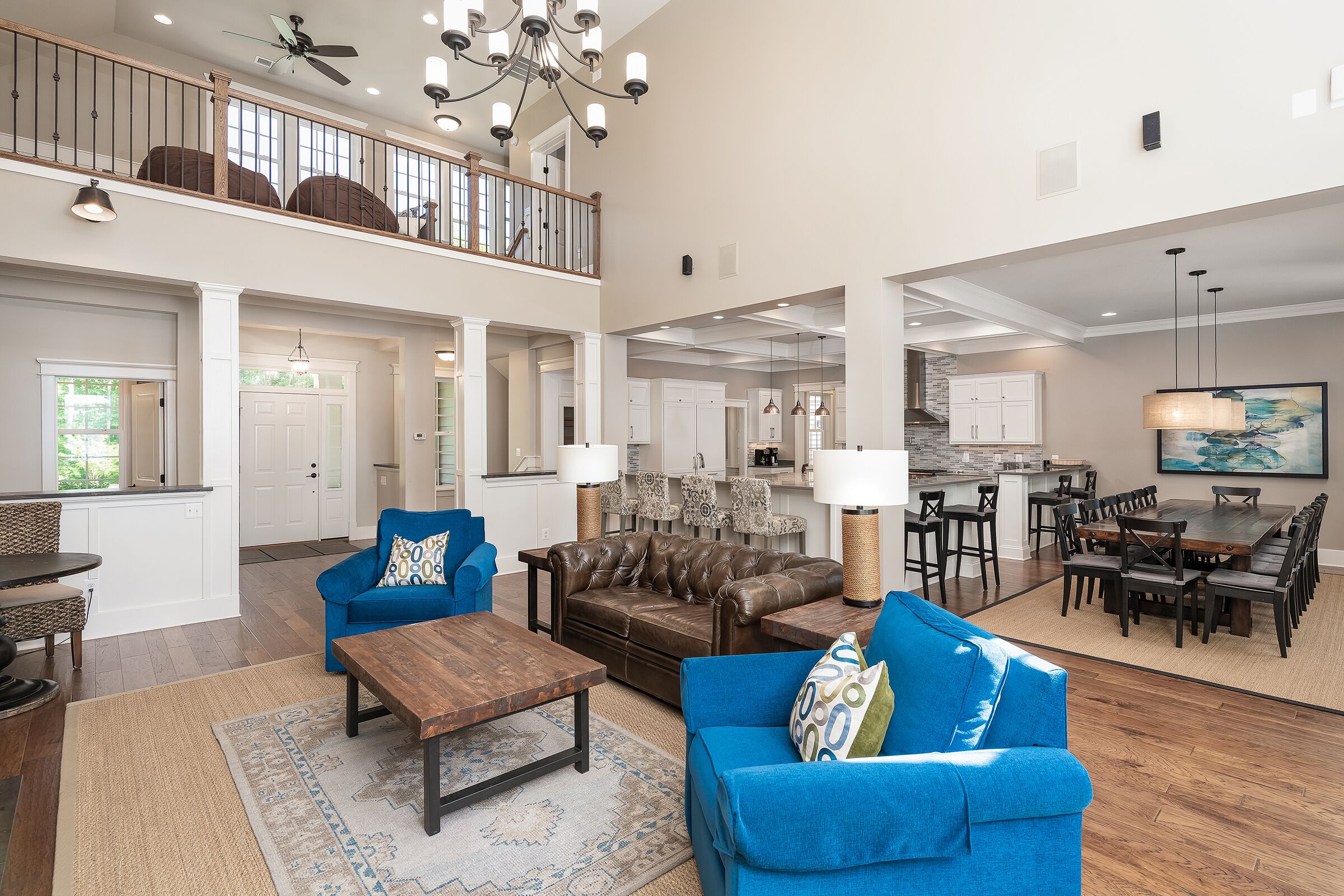 Sunset Shores at Lake Anna:  Gourmet Kitchen,300ft Shoreline, Hot Tub