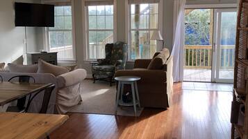 TV, DVD player, books