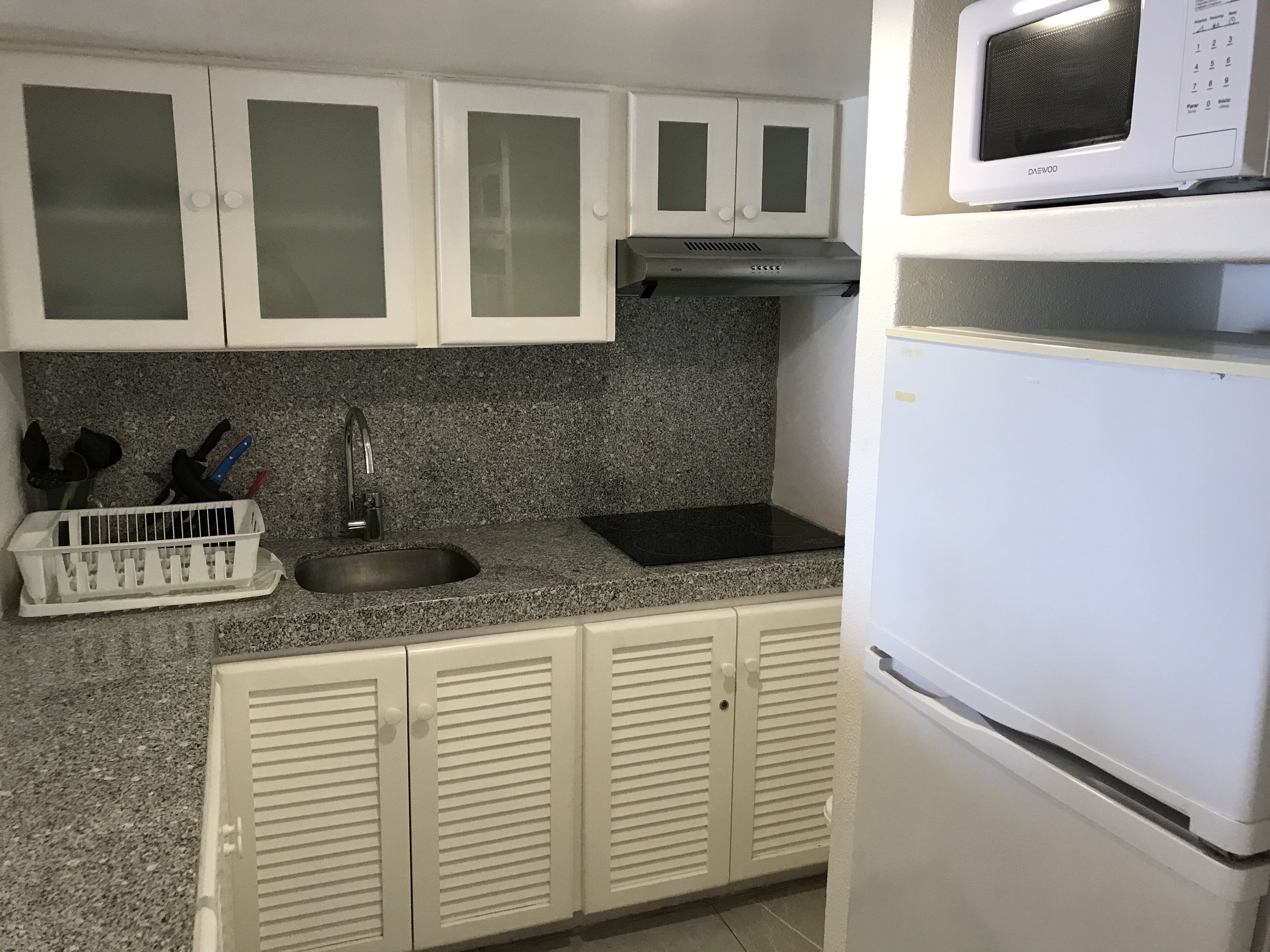 Ocean Front Tesoro Condo-Hotel 523 2 Br 2 Bthr