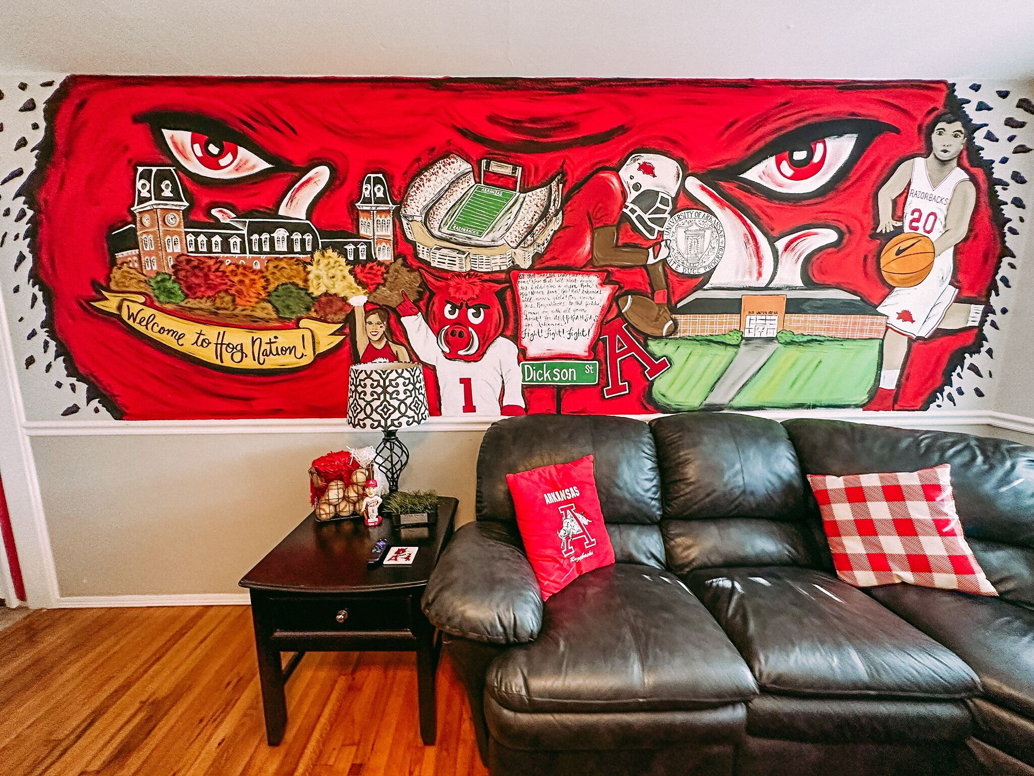 Razorback Wknds and BBBQ Still Available!