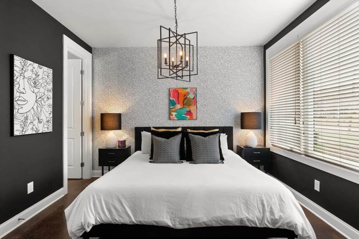 4 dormitorios, tabla de planchar con plancha, wifi y ropa de cama