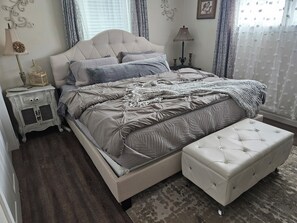 4 habitaciones, tabla de planchar con plancha y wifi gratis 