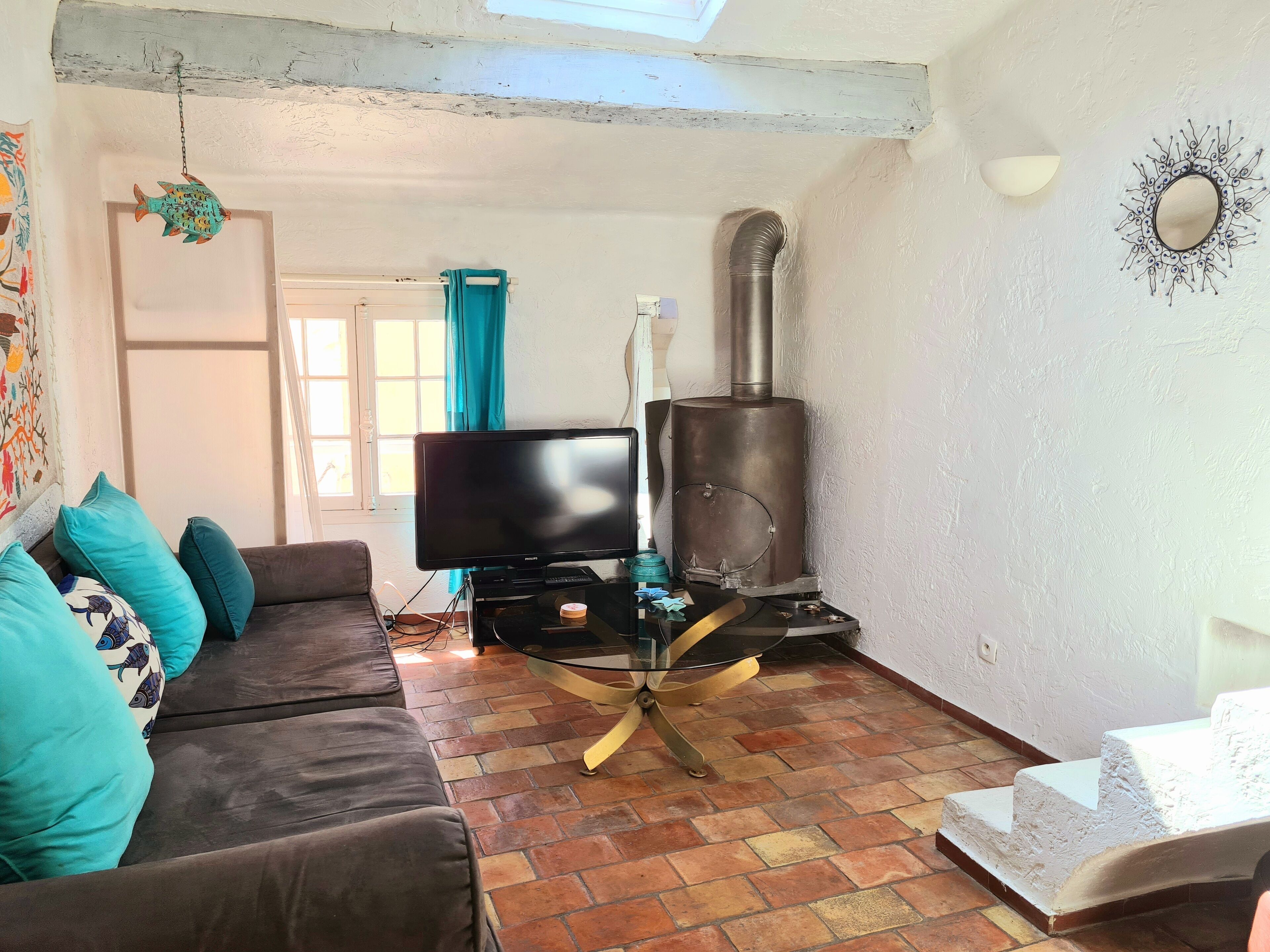 Charming apartment in old Cannes (Le Suquet) 2 rooms + Mezzanine 35m2 