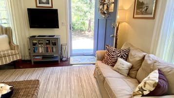 TV, DVD player