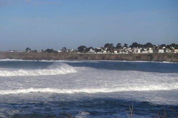Winter Only Waves, No view in Mendocino is better