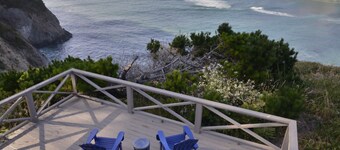 SWEEPING OCEAN FRONT VIEW, PRIVATE & SECLUDED - Cove Suite