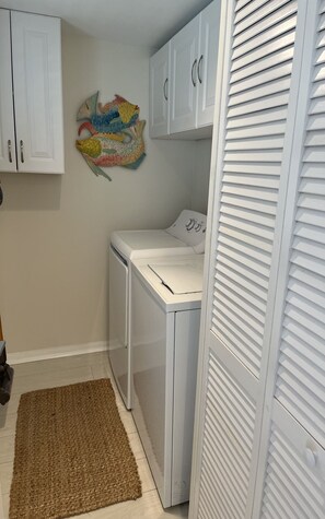 Interior - Water and Golf Course View Ocean Club Membership heated pool wifi (Stuart)