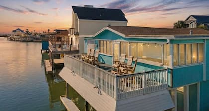 Canal Front Home with Private Pool & Boat Slip