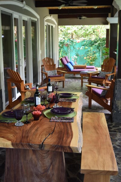 Casa Columbine Private Beach Side Escape