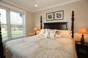 5 bedrooms, desk, iron/ironing board, free WiFi