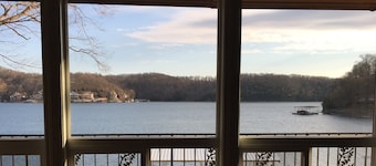4 Bed and 3 Bath - Lakefront with private dock