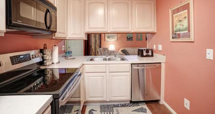 Lapsiystävällinen talo Bethany Westissä - 3BR / 2BA sijaitsee rauhallisella umpikujaan