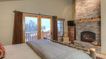 3 chambres, fer et planche à repasser, accès à Internet, literie fournie