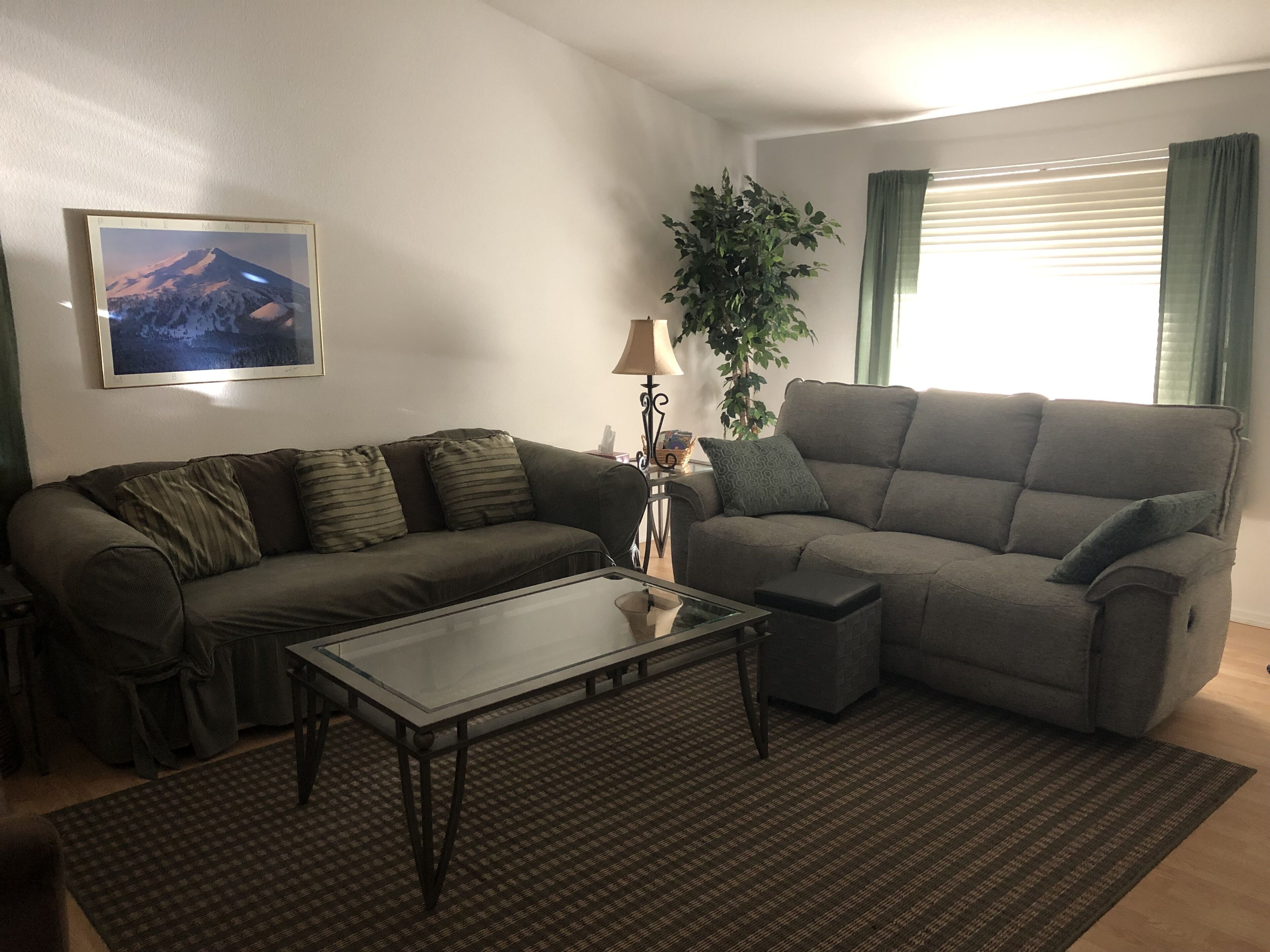 Convenient Southwest Bend, 5BR/3BA Home Near Old Mill District