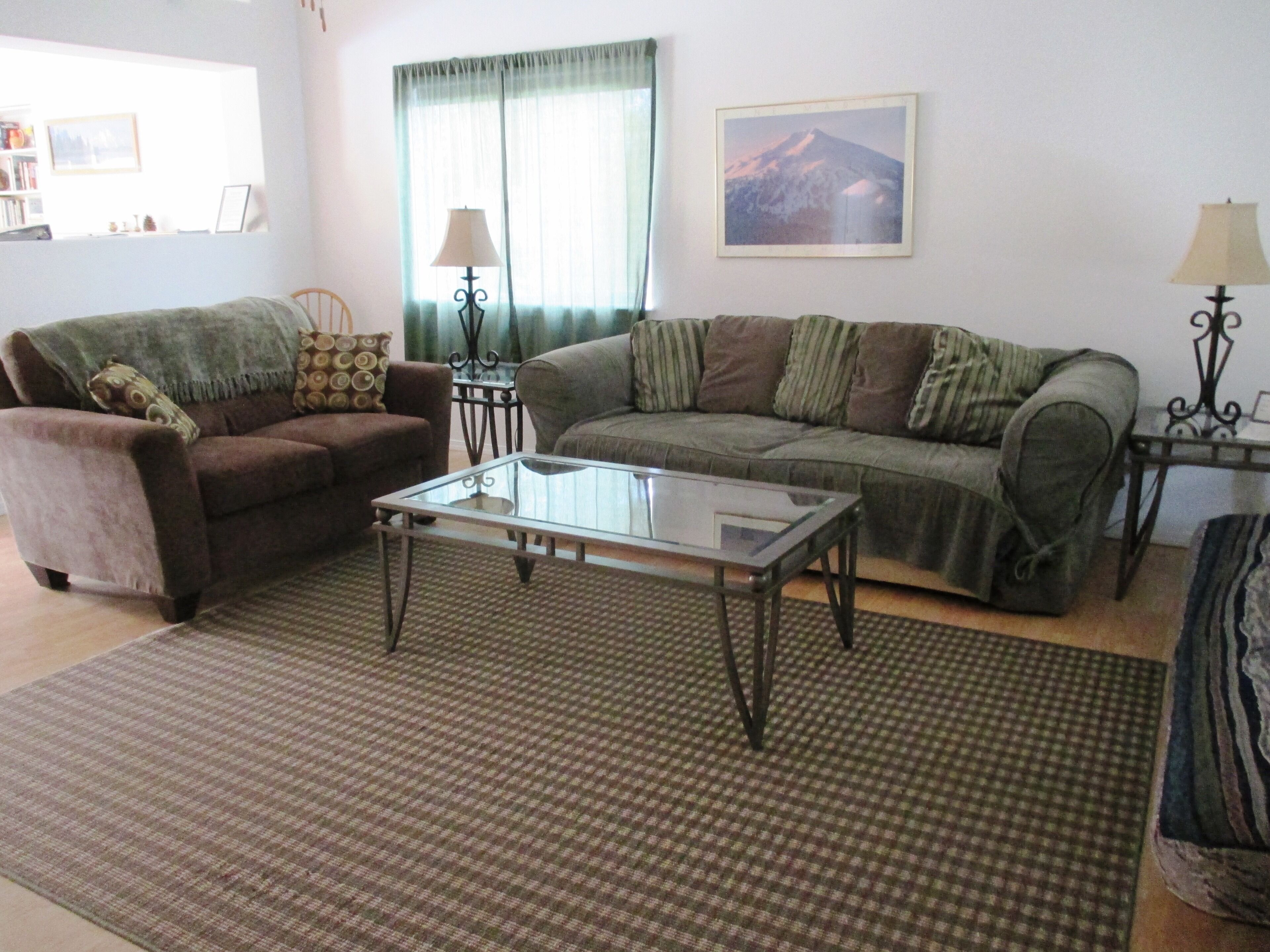 Convenient Southwest Bend, 5BR/3BA Home Near Old Mill District