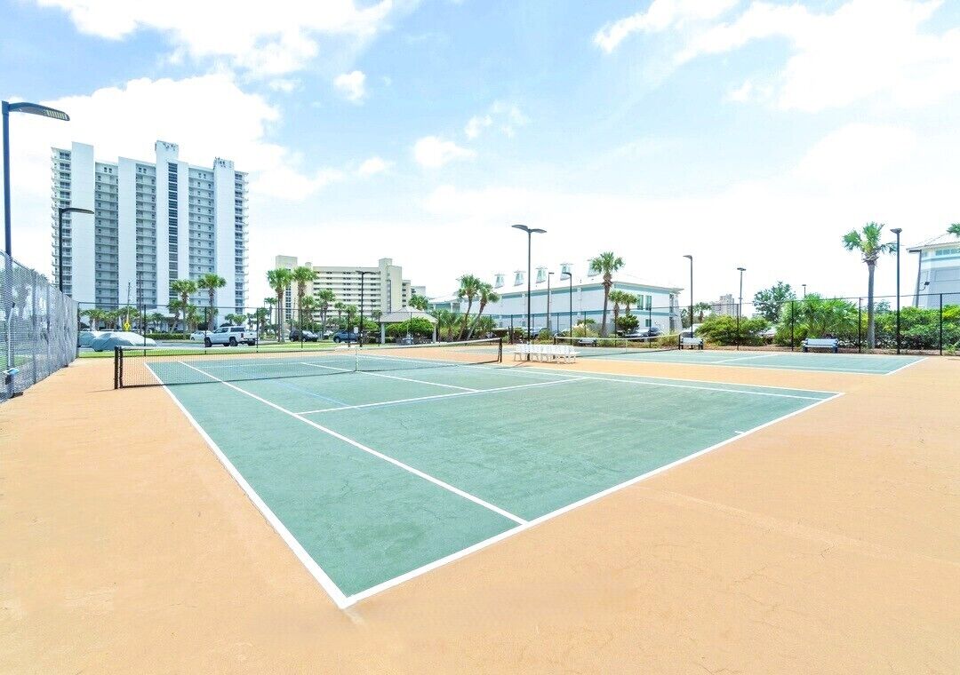 Tennis Pickleball Courts