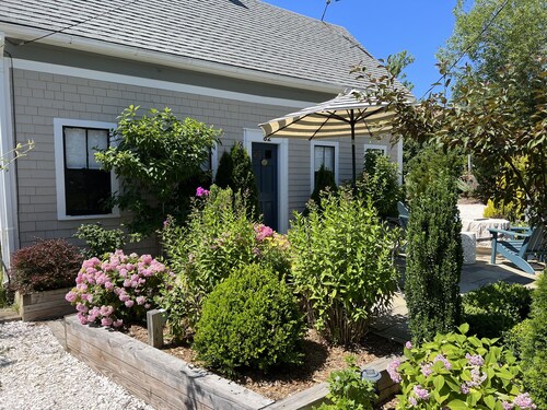 One of Ptown's Most Popular Properties.