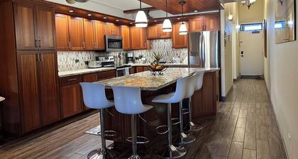 Renovated-Kamaole Sands Resort, 2 Bedroom/2 Bath, across from Kamaole Beach III