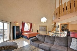 TV, DVD player, books - The Serene & Spacious Dome (Crestone)