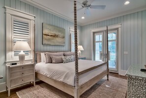 5 bedrooms, iron/ironing board, free WiFi, bed sheets - Luxury 5‑BR WaterColor Home| 5 bikes + Porch Views + Steps to Camp WaterColor (Santa Rosa Beach)