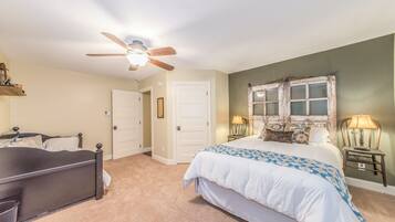 4 dormitorios, tabla de planchar con plancha, cuna de viaje