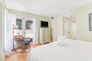 1 chambre, fer et planche à repasser, Wi-Fi gratuit, draps fournis