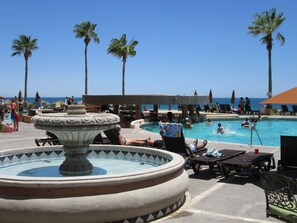 Pool - Relax!!! Beach Front location with a Beautiful Ocean View…  Now Avail!!! (Puerto Penasco)