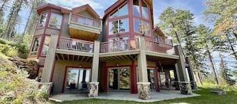Peak1 Ski-In/Ski-Out lodge on Terry Peak