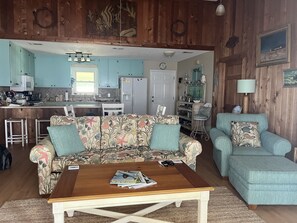 Televisor intel·ligent i reproductor de DVD 