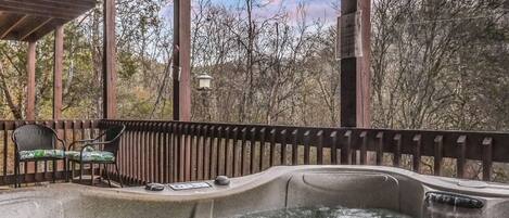 Bain à remous extérieur