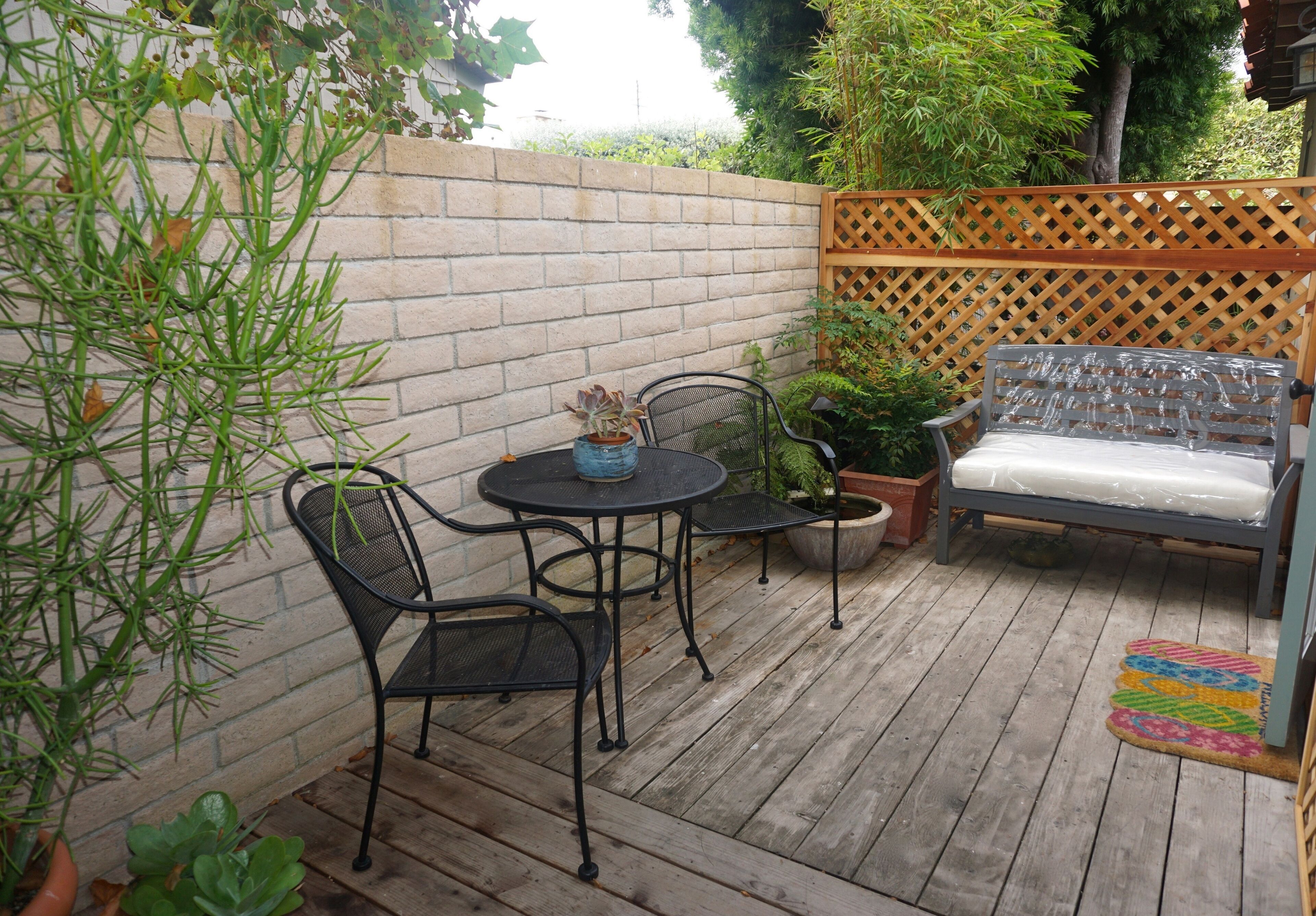 Ocean Breeze Suite ~ A Quiet Coastal Retreat      