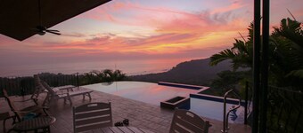 Tropical Villa with Spectacular Views!  