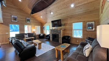 Smart TV, fireplace, video games, DVD player