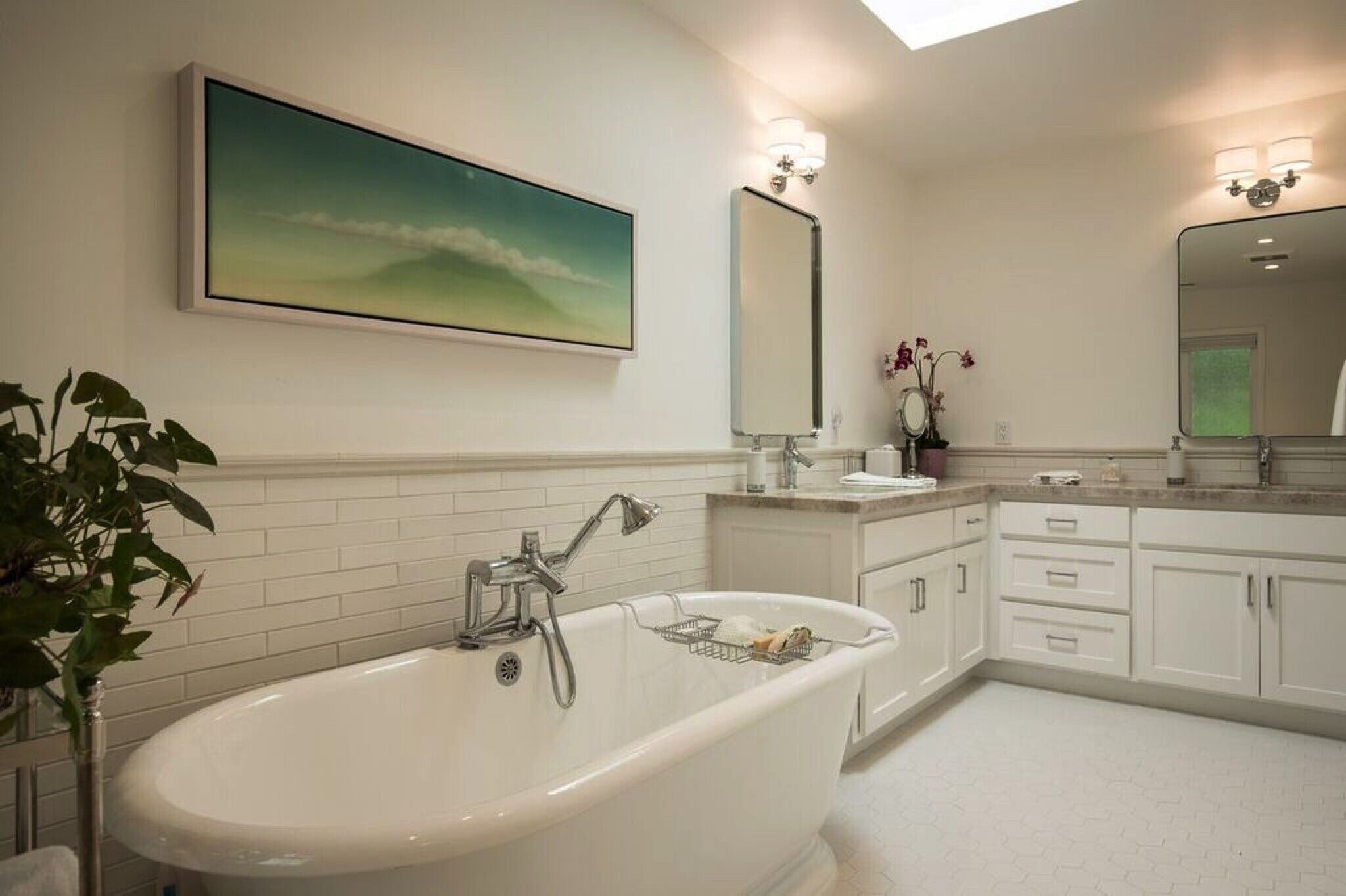 Pebble Beach Golf ~ Modern, Newly-Renovated Family Home