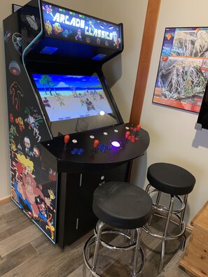 Spielezimmer