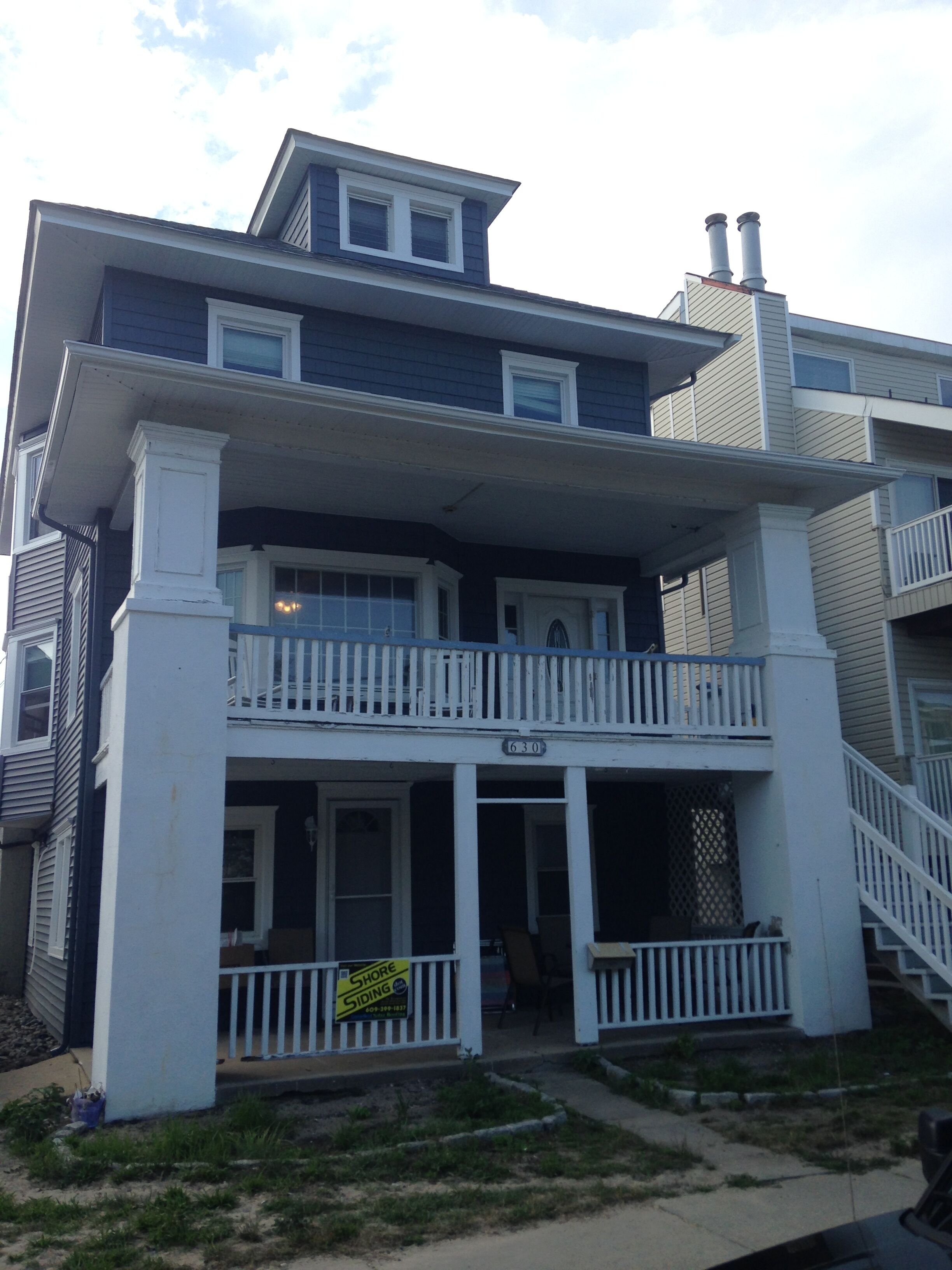 Family Friendly Beach House Sleeps 13 Comfortably, 2 blocks from beach