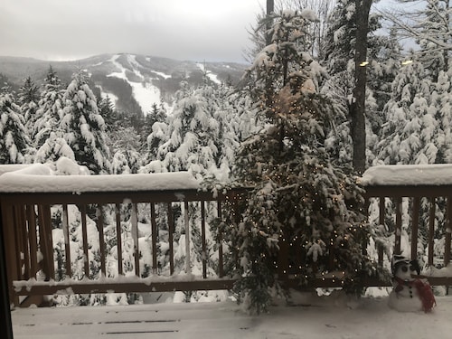 Great Location 30 minutes from Storyland, Santa’s Village & North Conway