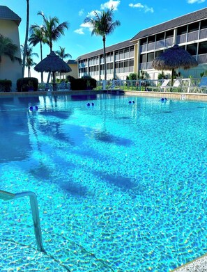 Outdoor pool, a heated pool - Sanibel Beachfront Back on VRBO- 5 Star Ratings. Immaculate/Updated/On the Sand! (Sanibel)
