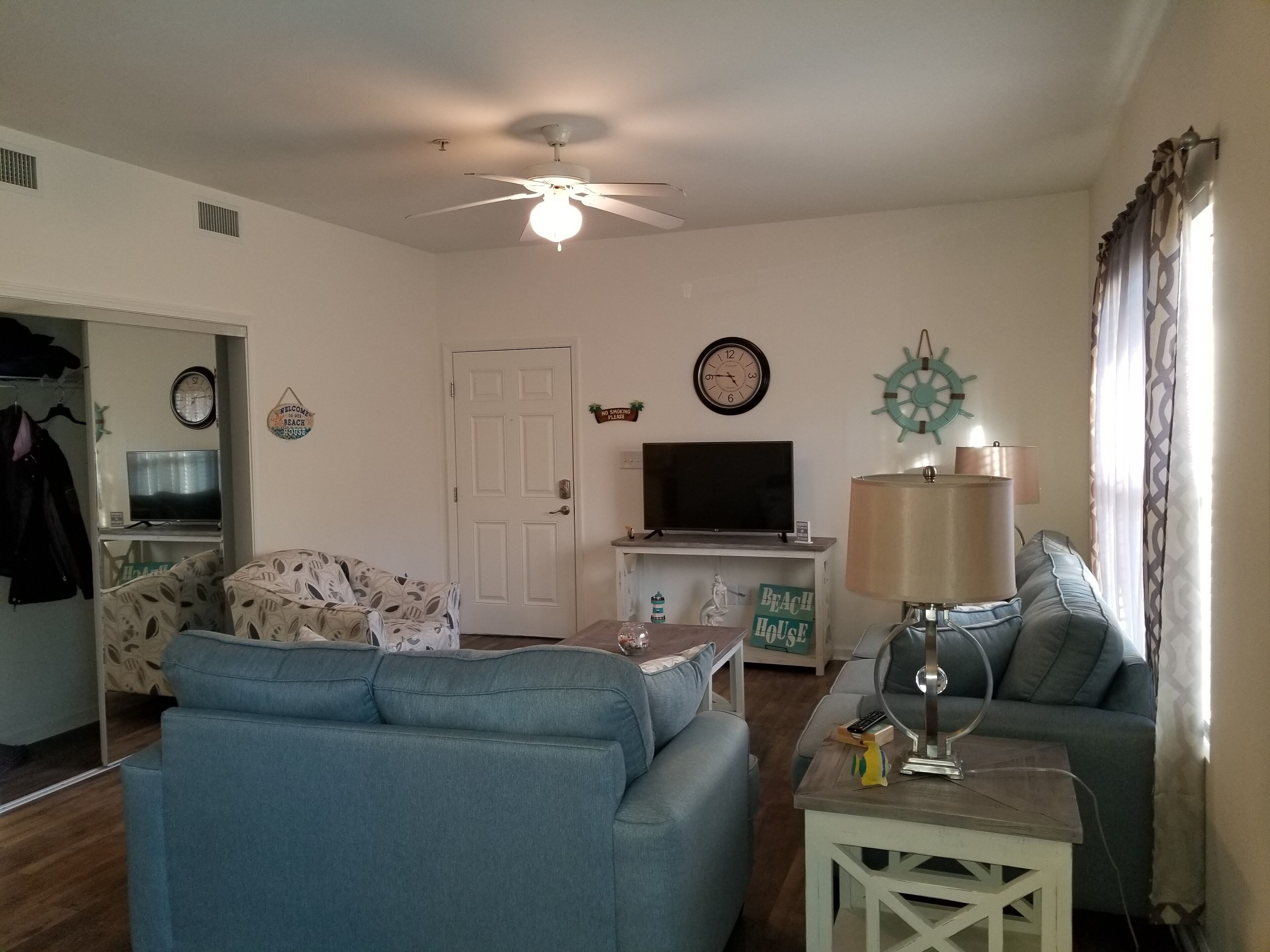 Tired of winter and dreaming of sun? Book now! Ground floor unit.