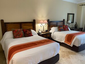 2 bedrooms, iron/ironing board, free WiFi, bed sheets - CLOSEST to the Beach!  Private Villa in an All-access 5 star resort! (Cabo San Lucas)