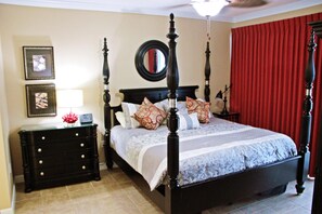 4 Schlafzimmer, Zimmersafe, Bügeleisen/Bügelbrett, Reisekinderbett