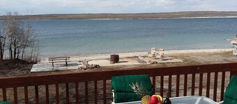 Lakefront cabin on Duck Lake near Glacier National Park, great fishing & hiking!