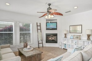 تلفزيون، كُتُب