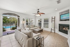 تلفزيون، كُتُب