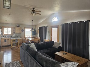 Smart TV, fireplace, DVD player