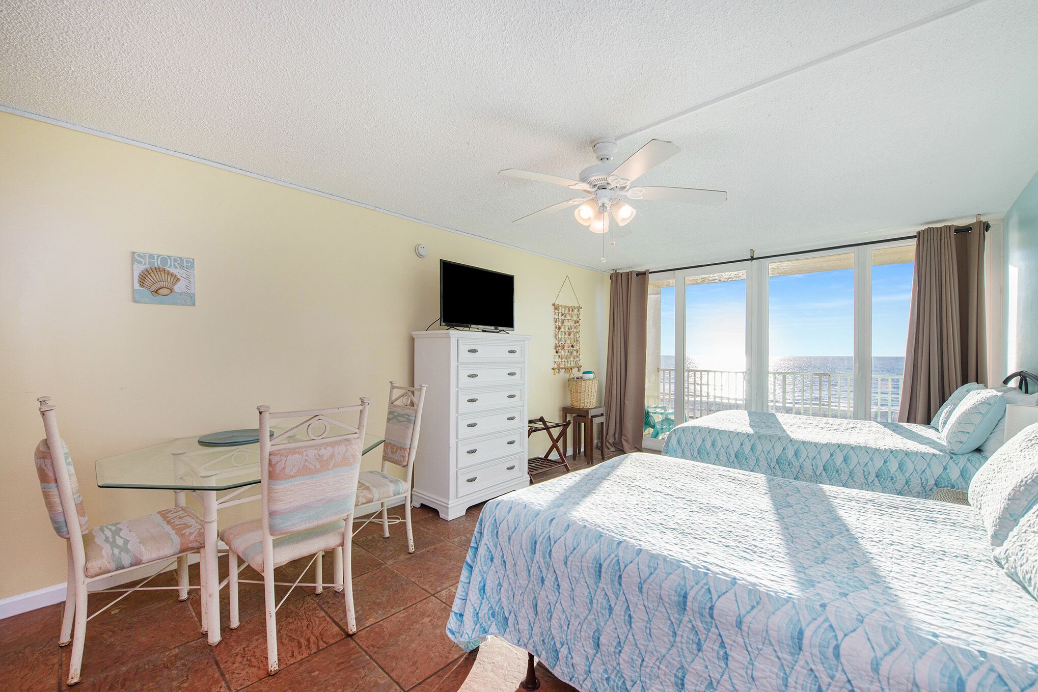 Treasure Island Apartment