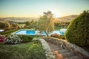 Outdoor pool - Podere Lamino with Swimming pool (Monticchiello)